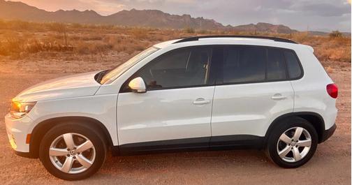 White 2017 Volkswagen Tiguan Limited 2.0T