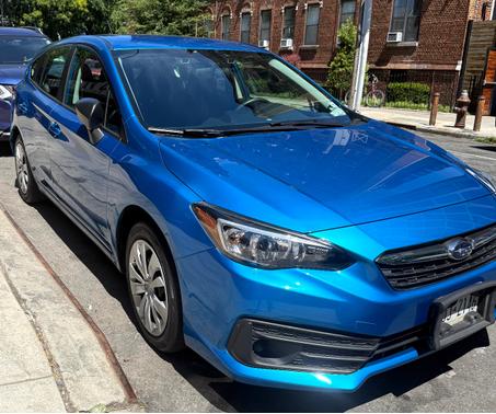 Blue 2020 Subaru Impreza 2.0i