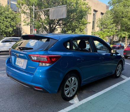 Blue 2020 Subaru Impreza 2.0i