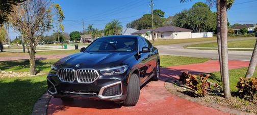 2021 BMW X6 xDrive40i