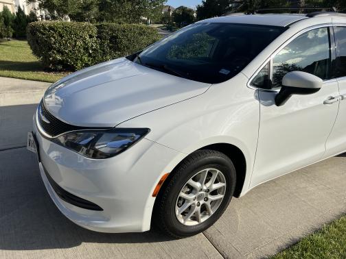 2020 Chrysler Voyager LXI