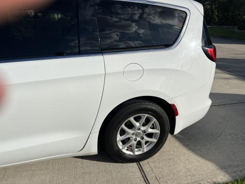 2020 Chrysler Voyager LXI