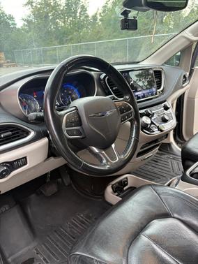 Silver 2021 Chrysler Pacifica Touring L