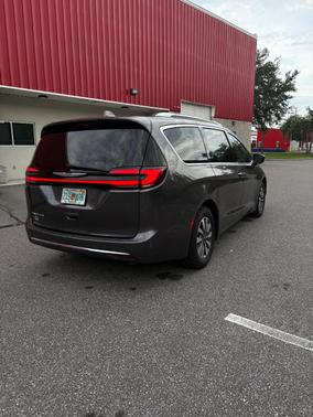Silver 2021 Chrysler Pacifica Touring L