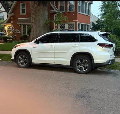 2018 Toyota Highlander Hybrid Limited Platinum