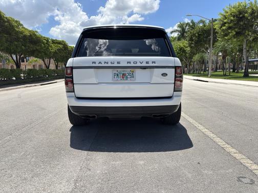 2020 Land Rover Range Rover SWB