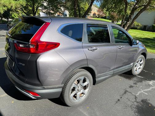 Gray 2018 Honda CR-V EX-L