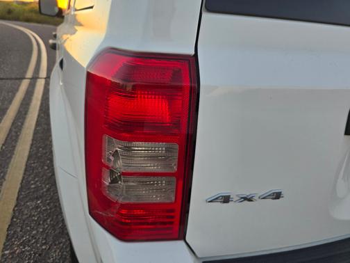 White 2016 Jeep Patriot Sport