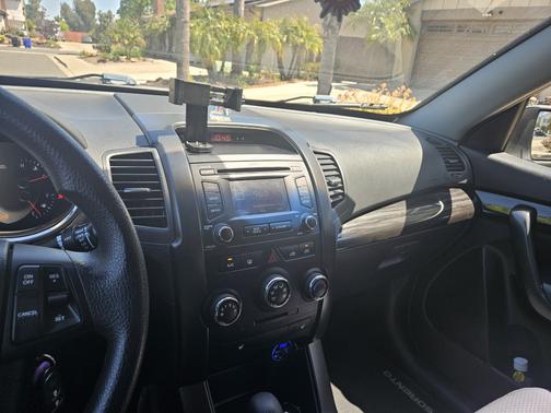 2013 Kia Sorento LX