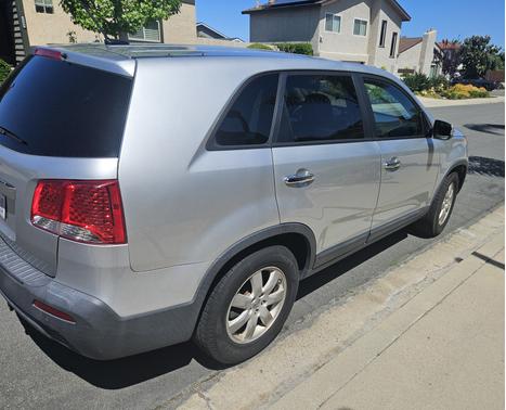2013 Kia Sorento LX
