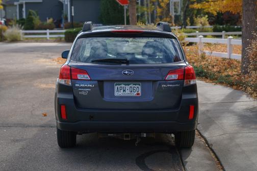 2014 Subaru Outback 2.5i
