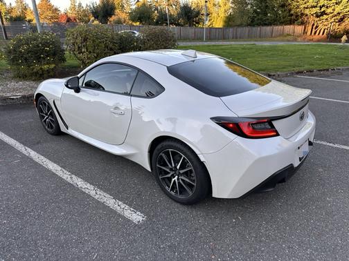White 2025 Toyota GR86 Base