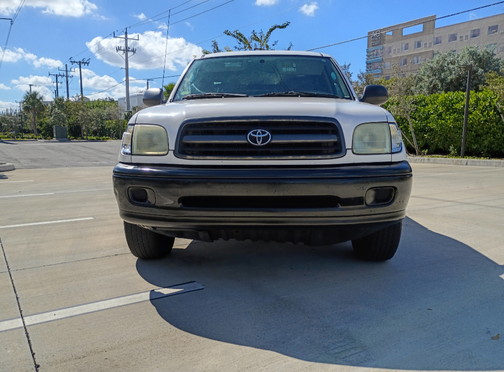 2002 Toyota Tundra Base