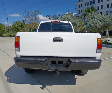2002 Toyota Tundra Base
