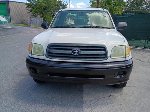 2002 Toyota Tundra Base