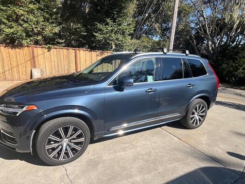 2023 Volvo XC90 B5 Plus 7 Passenger