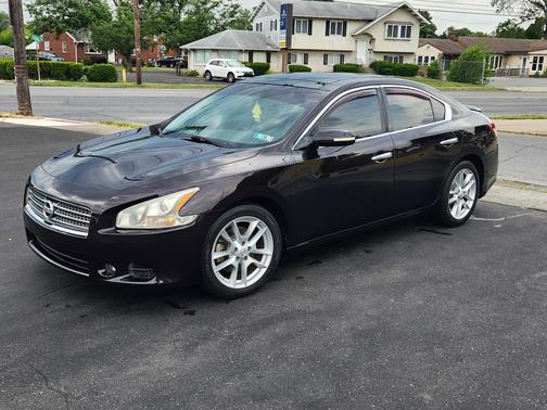 2010 Nissan Maxima SV