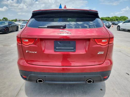 2018 Jaguar F-PACE 35t Prestige