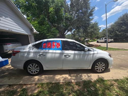 White 2016 Nissan Sentra S