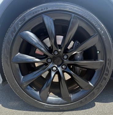 2021 Tesla Model X Long Range