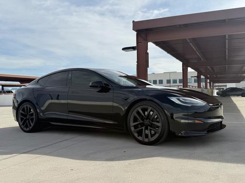 2021 Tesla Model S Long Range