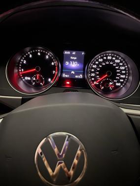 2021 Volkswagen Atlas 3.6L SE w/Technology