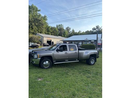 2014 Chevrolet Silverado 3500 LTZ