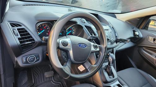 Red 2016 Ford Escape S