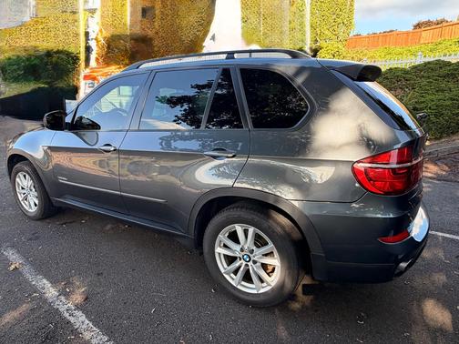 Gray 2012 BMW X5 xDrive35d