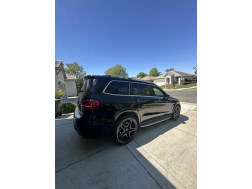 2017 Mercedes-Benz GLS 550 4MATIC