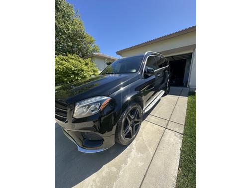 2017 Mercedes-Benz GLS 550 4MATIC