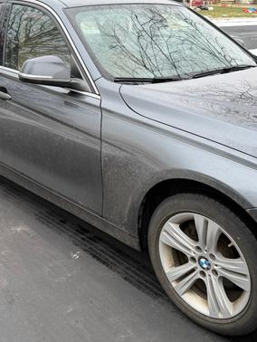 2018 BMW 330 i xDrive