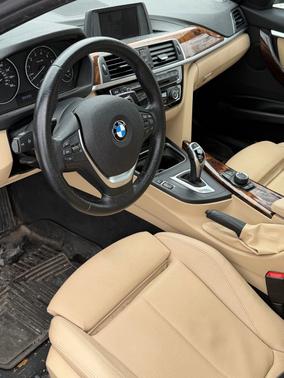 2018 BMW 330 i xDrive