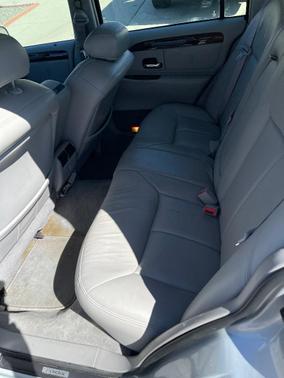 2001 Lincoln Town Car Cartier