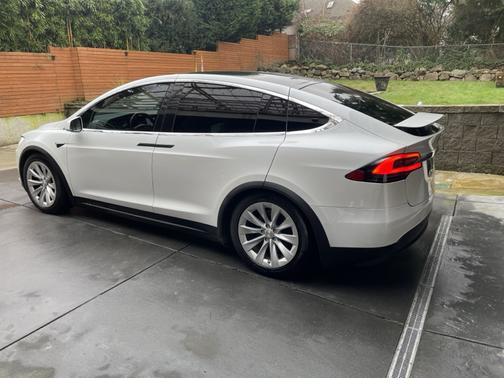 2019 Tesla Model X Long Range
