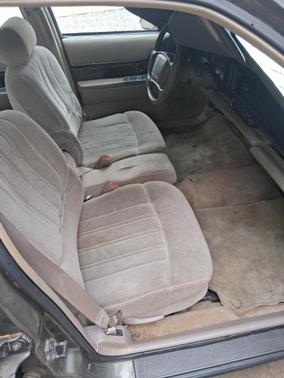 Green 1997 Buick LeSabre Custom