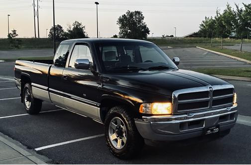 1996 Dodge Ram 2500 ST