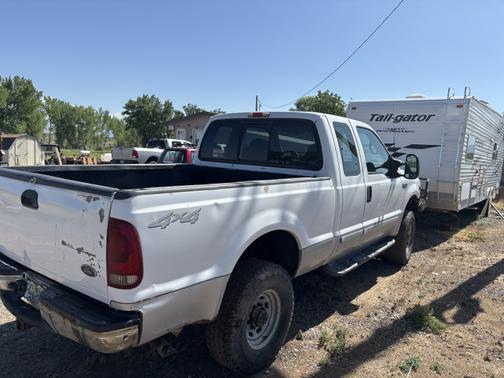 2002 Ford F-250 XLT SuperCab Super Duty