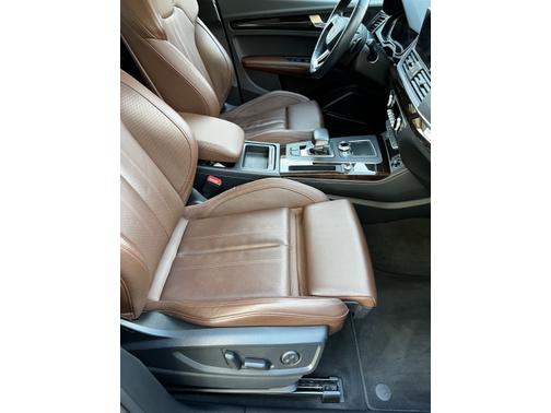 2018 Audi Q5 2.0T Tech Prestige