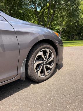 Gray 2016 Honda Accord EX-L