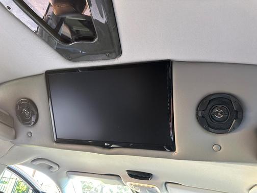 Black 2020 Mercedes-Benz Metris Base