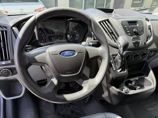 2019 Ford Transit-350 XL