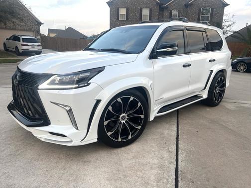 2017 Lexus LX 570 Base
