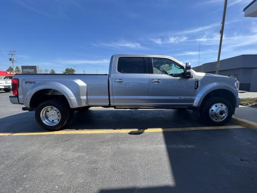 Silver 2021 Ford F-450 Platinum
