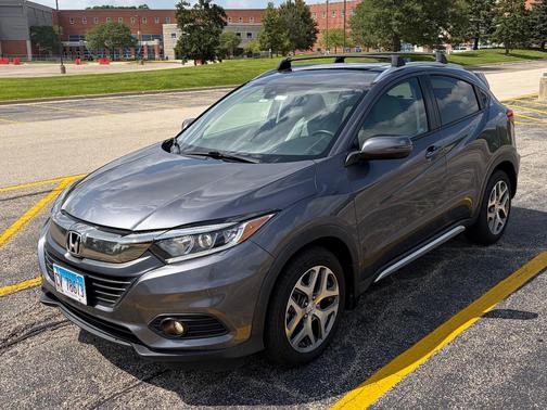 Gray 2019 Honda HR-V EX-L