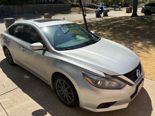 Silver 2016 Nissan Altima 2.5 SL
