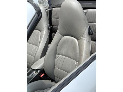 2004 Porsche 911 Carrera