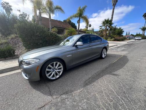 Gray 2011 BMW 535 i