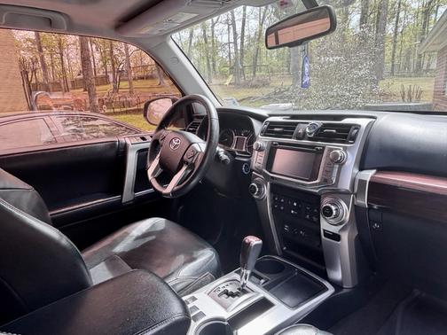 Black 2018 Toyota 4Runner Limited