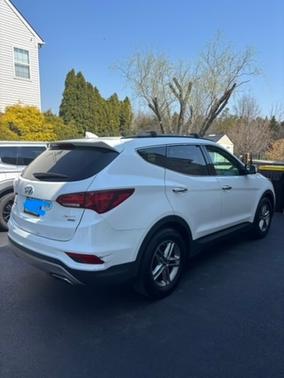 White 2017 Hyundai Santa Fe Sport 2.4L